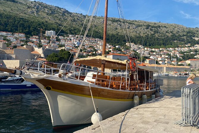 Sunset Cruise | Cocktail Experience on Board around Dubrovnik - Getting There: Porat Dubrovnik and the 6:00 PM Departure