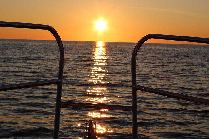 Sunset Cruise Trip with Unlimited Drinks from Cavtat - Unlimited Drinks at Sea: What to Expect and How to Enjoy It