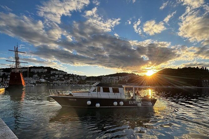 Sunset Panorama Boat Tour around Old Town Dubrovnik - Where You Meet Near Ribarnica and How to Plan for Arrival