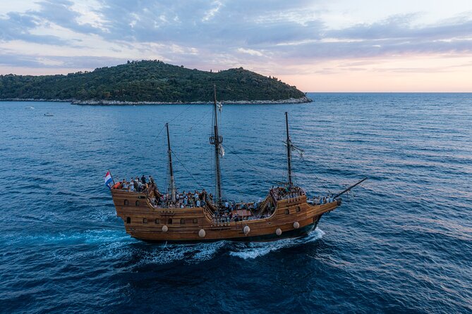 Sunset Panorama Cruise with a Guide on a Wooden Galleon - Key things to know before you board Tirena