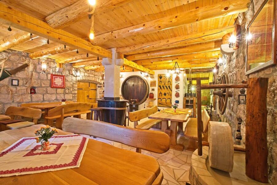 Taste & Tradition of Dubrovnik Countryside - Winery Brajković wine liqueur, views, and a short walk through the vineyard