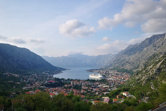 Two Countries in One day from Dubrovnik to Bosnia & Montenegro - Hercegovacka Gračanica: Frescoes, Monastery Quiet, and Big Views