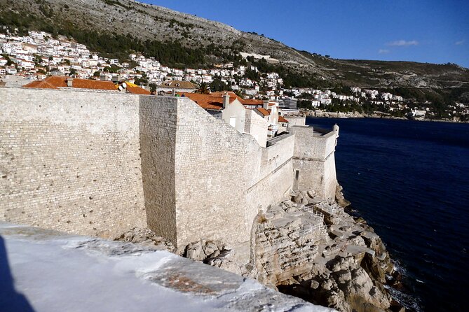 Walls of Liberty: A Self-Guided Audio Tour of Dubrovnik - Who this wall audio tour is best for (and who should choose a different format)