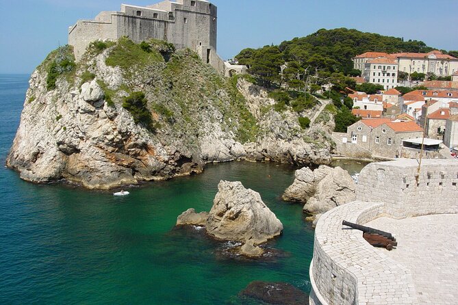 Walls of Liberty: A Self-Guided Audio Tour of Dubrovnik - Getting set up with the VoiceMap offline app (Android and iOS)