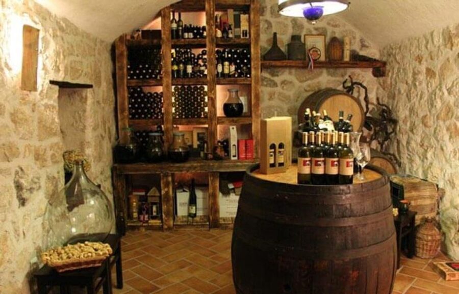 Wine Lover's Tour From Dubrovnik - What You Learn When a Guide Stays With You